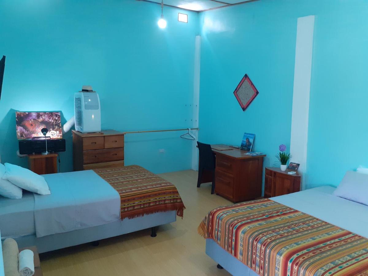 Cozy Hosting Galapagos Apartment Puerto Ayora  Ngoại thất bức ảnh