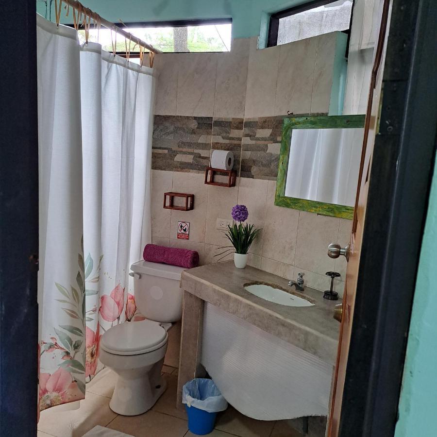 Cozy Hosting Galapagos Apartment Puerto Ayora  Ngoại thất bức ảnh