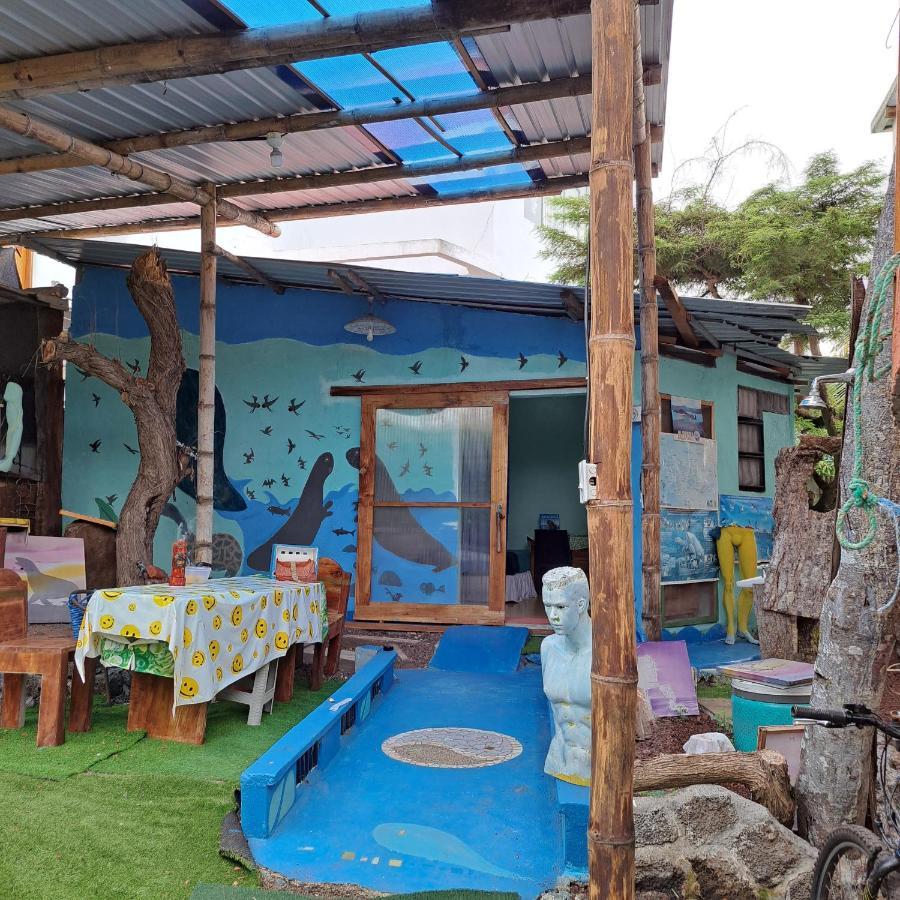 Cozy Hosting Galapagos Apartment Puerto Ayora  Ngoại thất bức ảnh
